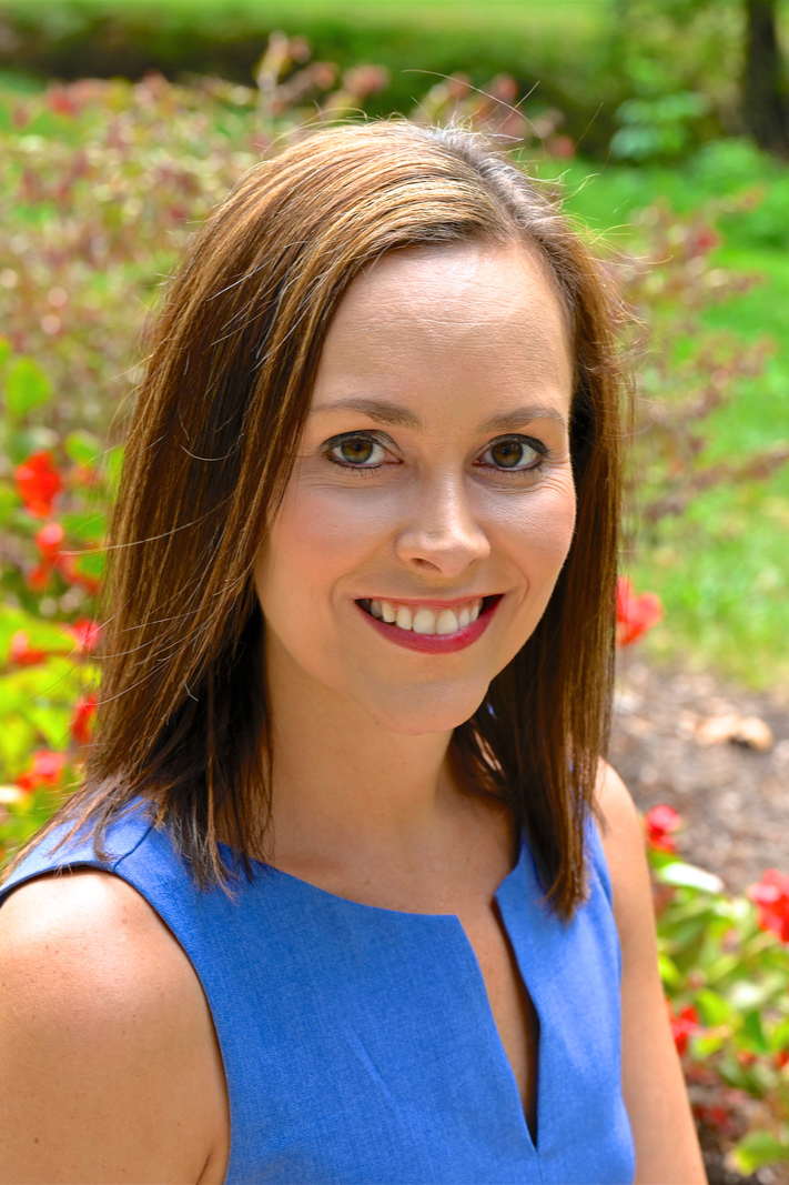 April Hamilton_Headshot